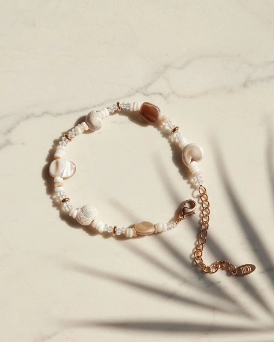 Luz Bracelet, Pearl and shell bracelet