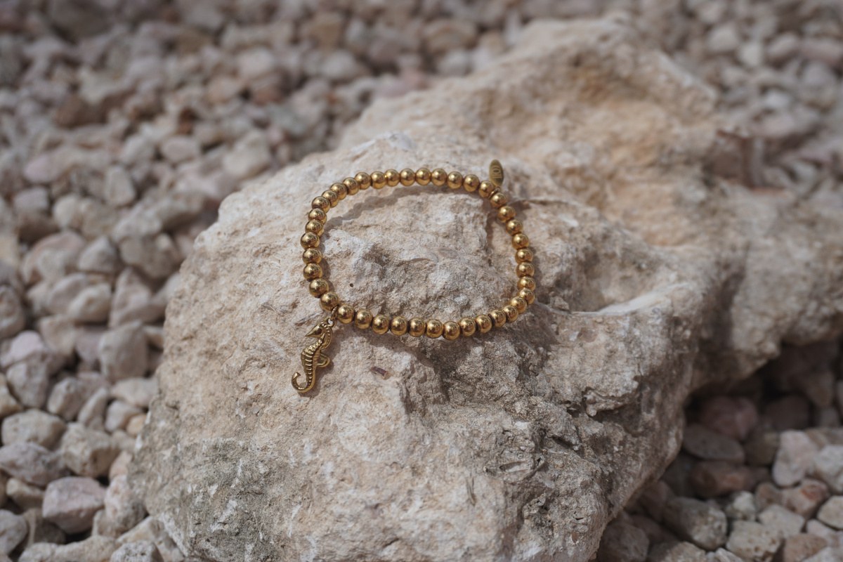 Nala Bracelet, Bead bracelet with a seahorse, Stainless steel