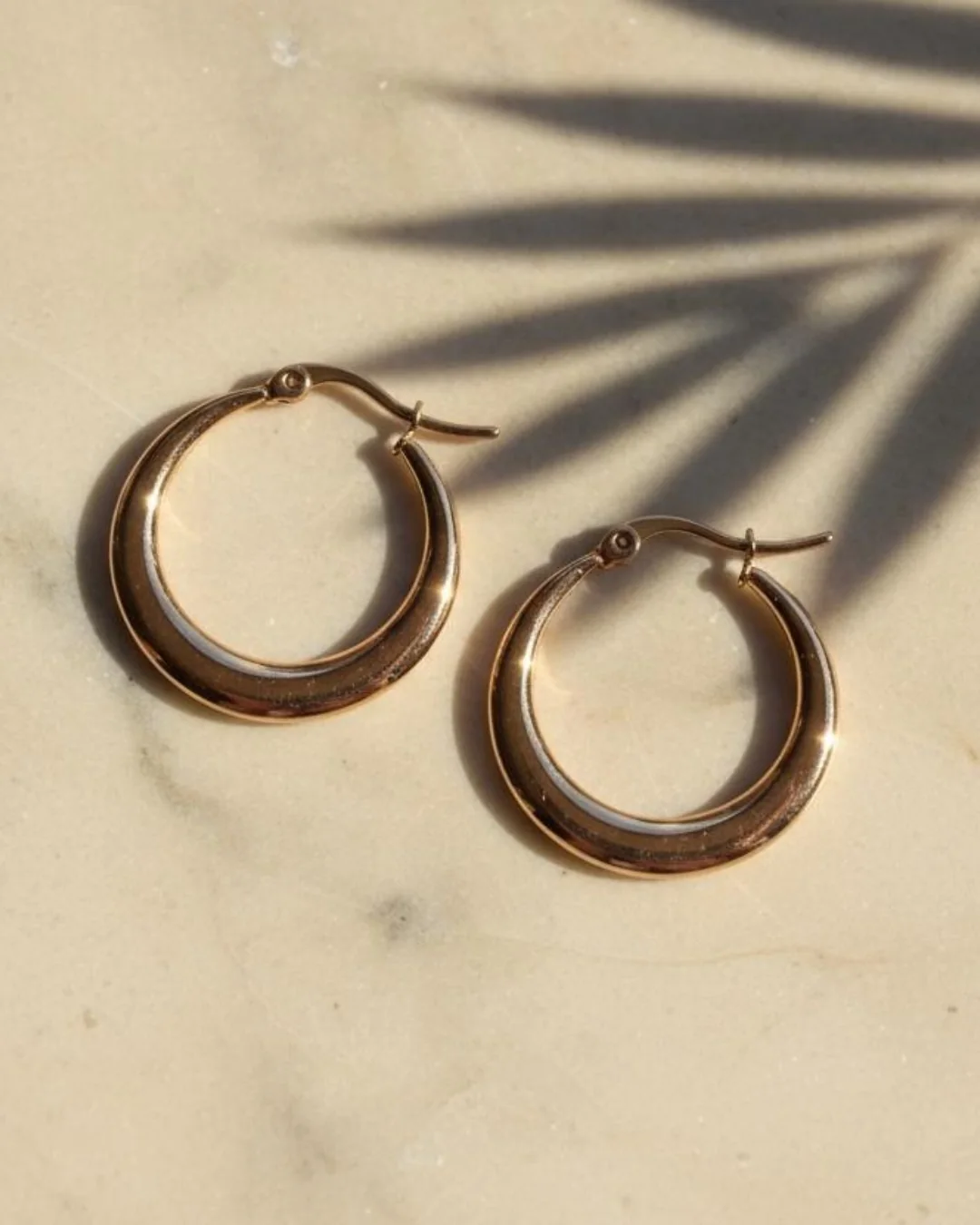Seren Hoops, Thin hoops, gold-tone