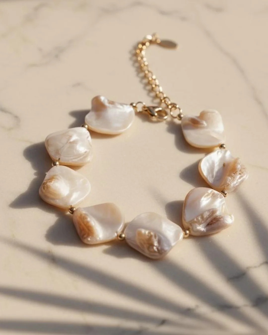Soléa Bracelet, Shell-bead bracelet