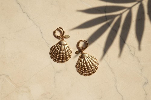 Soléa Earrings, Hoops with a shell, Stainless steel