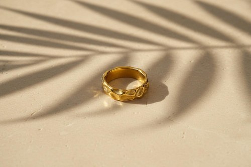Soléa Ring, Organically shaped ring, Stainless steel